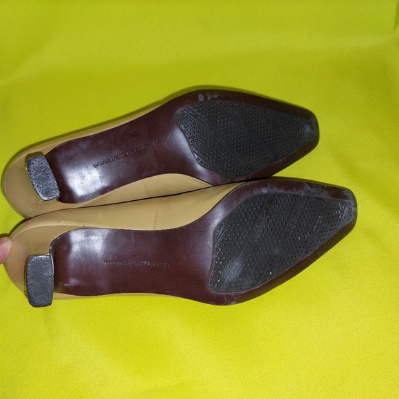 Vintage woman Shoes Beige Leather Trotters Brazil Size 7 1/2 N - Picture 4 of 4
